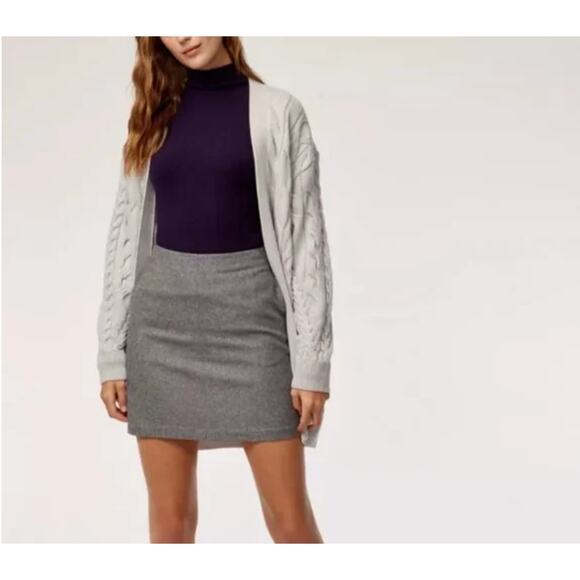 Aritzia Wilfred Essonne Wool-Blend Gray Mini Skirt with Pockets - Size 2 - Picture 1 of 9